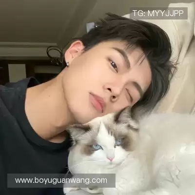 束启万